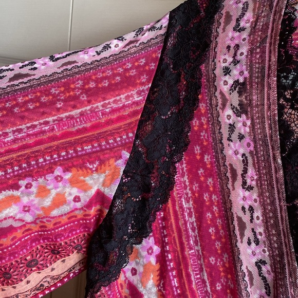 Free People NWT Natalie Boho Print Lace Long Sleeve Vneck Slip/Tunic Top XS - Picture 10 of 15